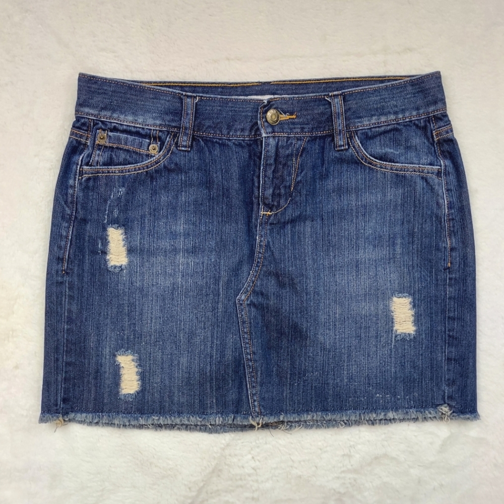 Old Navy Distressed Blue Jean Mini Skirt Raw Unfinished Hem Size 4
